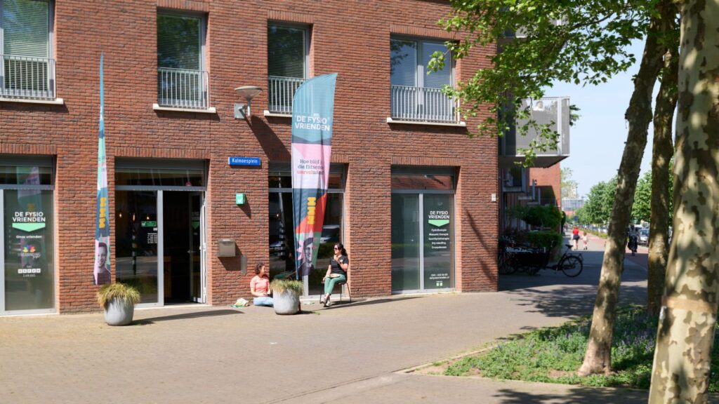Praktijk van De Fysiovrienden aan het Kalmoesplein in Stratum, Eindhoven